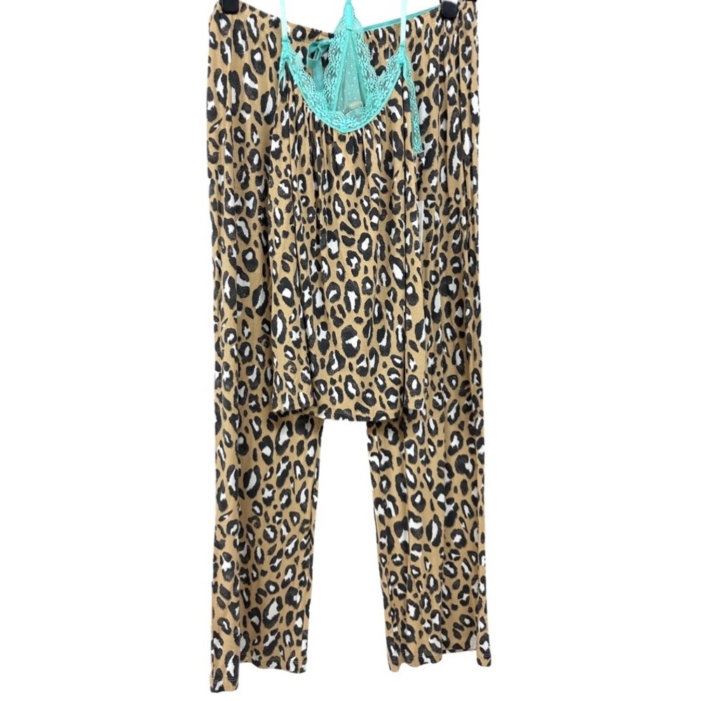 New PJ Salvage Leopard & Lace Pajama Set XL